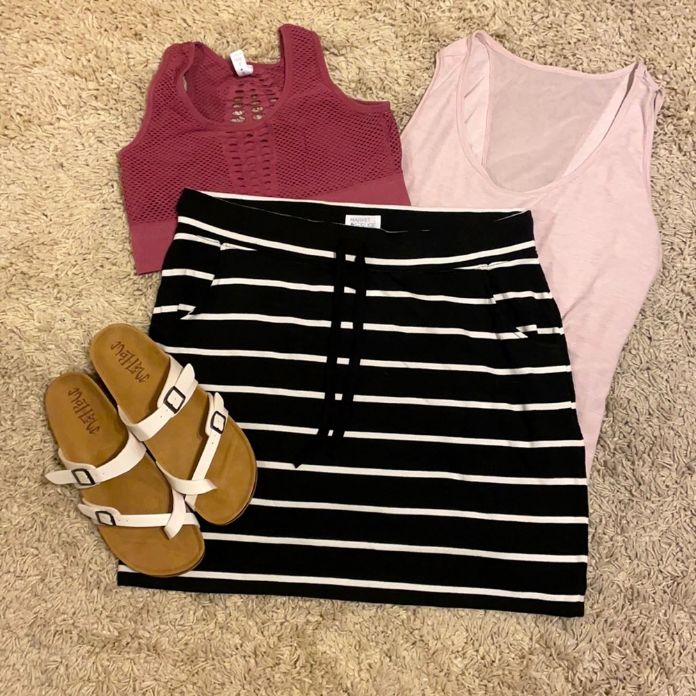 Market & Spruce Amia Knit Skirt